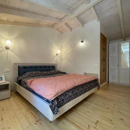 Valeria'S Apartments Sinarades Экстерьер фото
