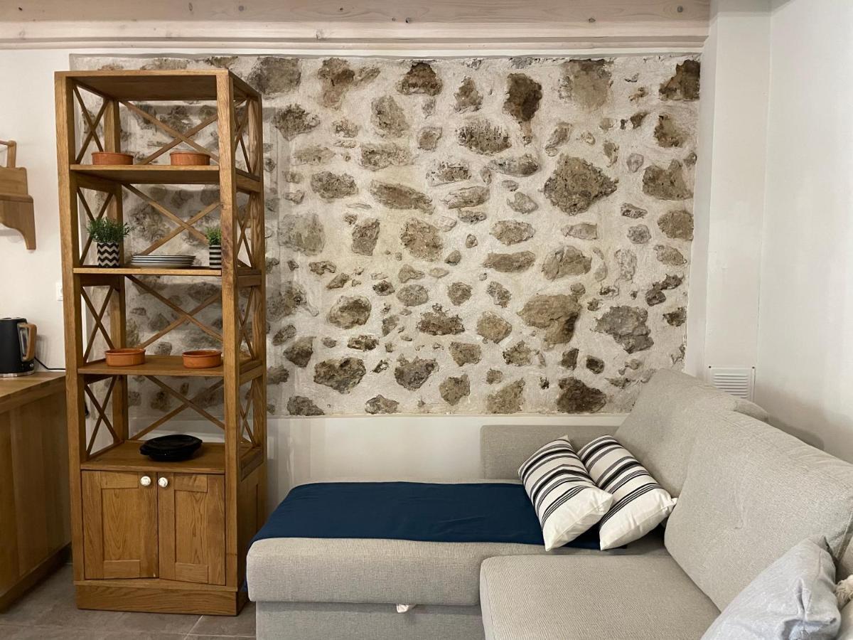 Valeria'S Apartments Sinarades Экстерьер фото